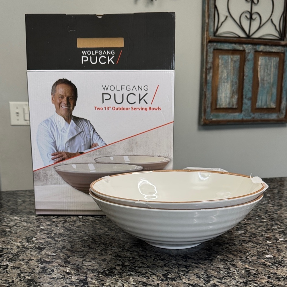 Wolfgang Puck Melamine Outdoor Serving Bowls NWT
